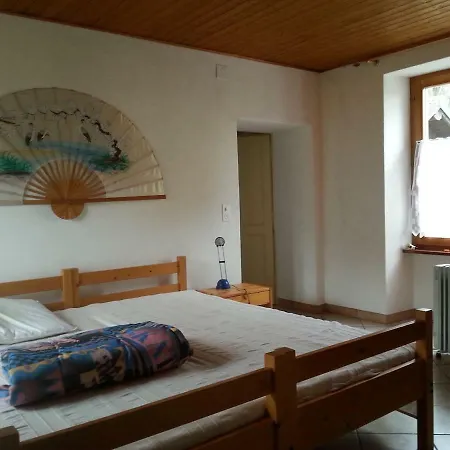 Casa Huerlimann Apartment *